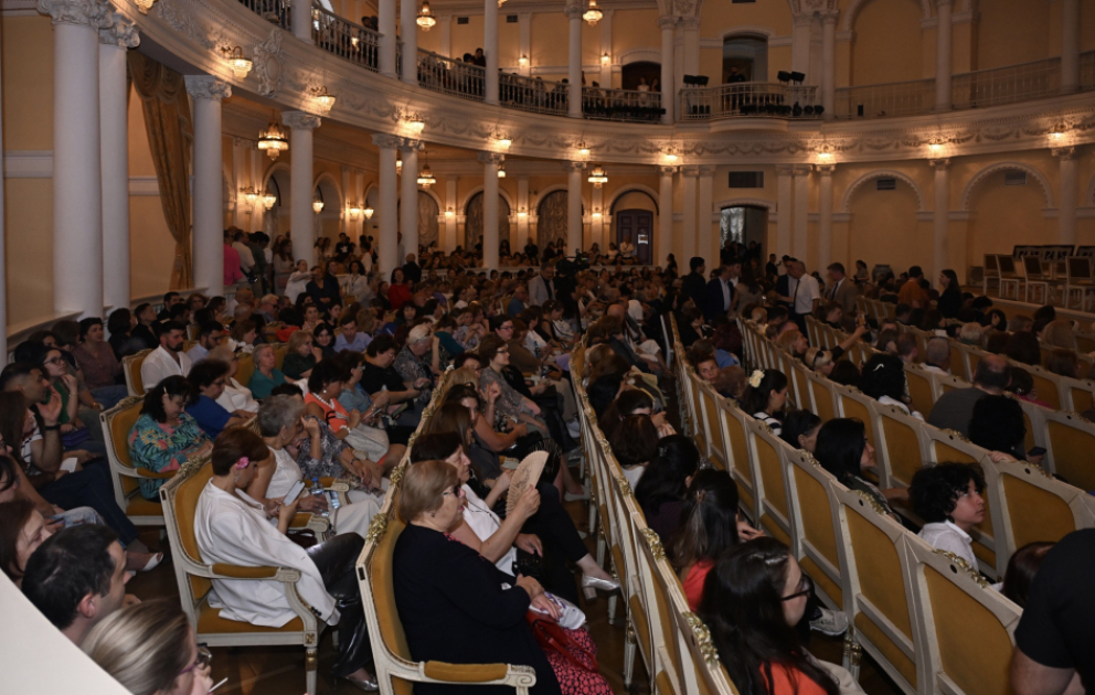 Çaykovski adına Dövlət Akademik Böyük Simfonik Orkestri filarmoniyada konsert proqramı ilə çıxış edib VİDEO