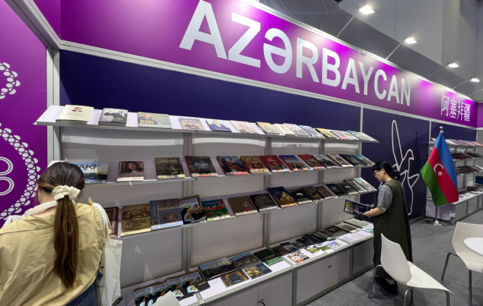 Azərbaycan nəşrləri Pekin Beynəlxalq Kitab Sərgisində VİDEO