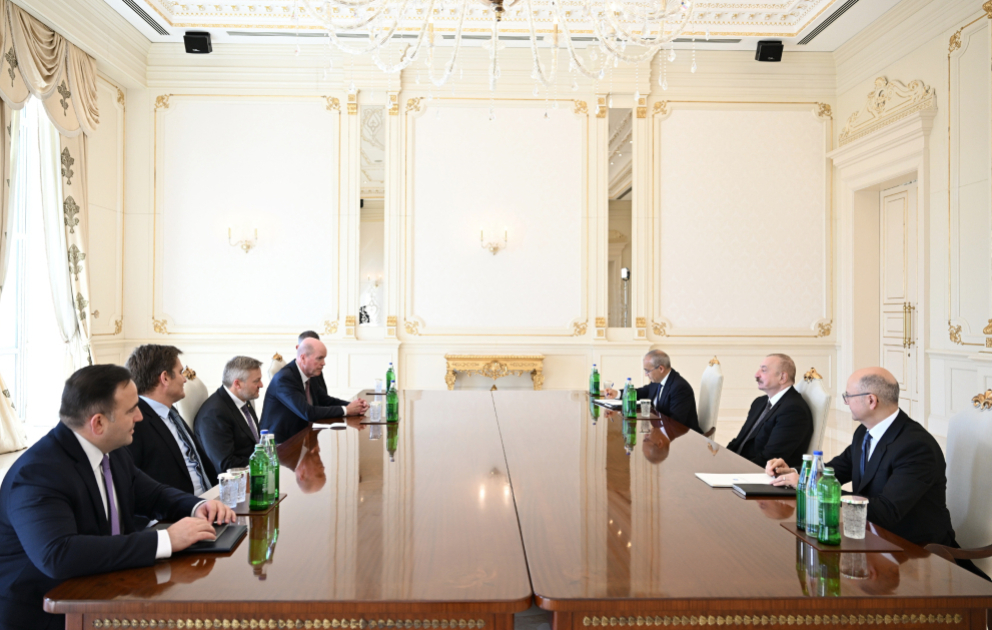 President Ilham Aliyev received bp Chief Executive Officer VIDEO