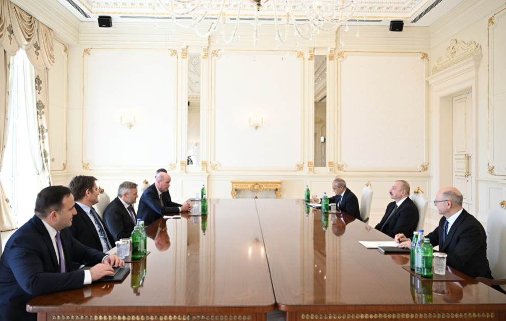 Präsident Ilham Aliyev empfängt Vorstandschef von BP VIDEO