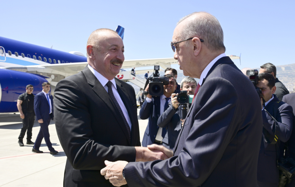 Le président azerbaïdjanais entame une visite de travail en Türkiye VIDEO