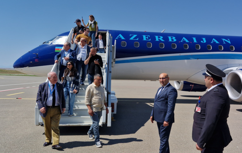 QDİƏT PA-nın 65-ci Baş Assambleyasının iştirakçıları Füzuli, Şuşa və Xankəndiyə səfər ediblər  YENİLƏNİB 2 FOTO VİDEO