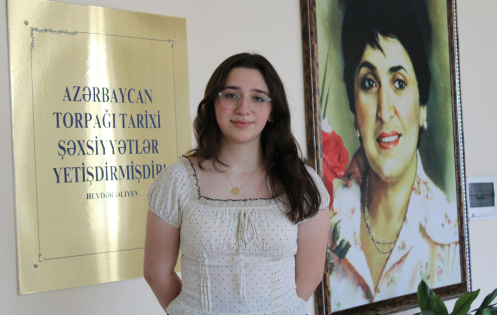 683 bal toplayan məzun: “Göz həkimi olub, insanların qayğısına qalmaq istəyirəm” VİDEO