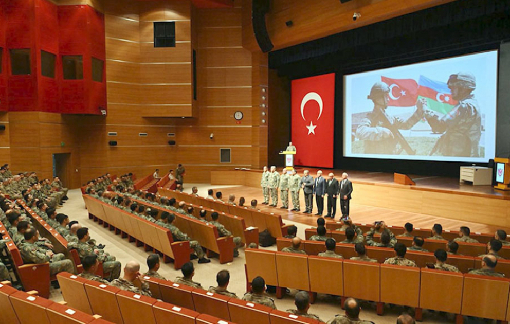Müdafiə Nazirliyi həftəlik icmalı təqdim edib VİDEO