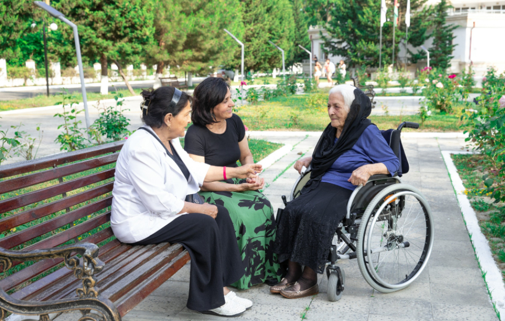 97 yaşlı İpək Hacıyeva: Xoş xasiyyət və mehriban münasibət uzun ömrə aparan yolun açarıdır VİDEO