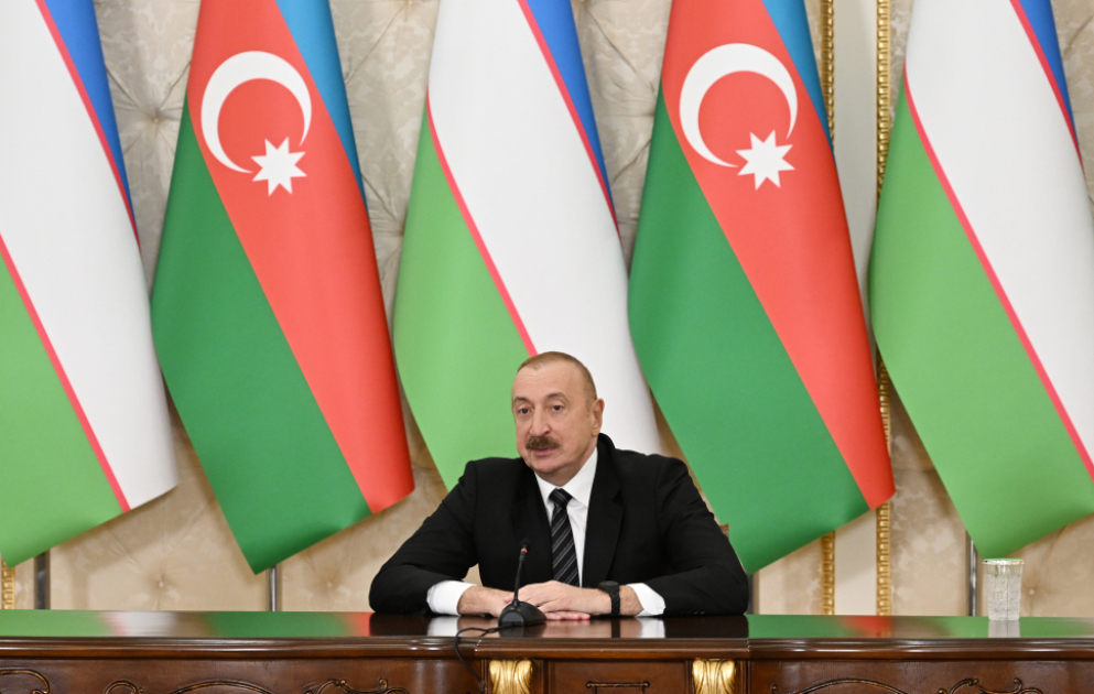 Azərbaycan Prezidenti İlham Əliyev və Özbəkistan Prezidenti Şavkat Mirziyoyev mətbuata bəyanatlarla çıxış ediblər YENİLƏNİB- 3 VİDEO