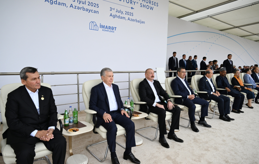 Participants of 17th ECO Summit watched “Victory” show of Karabakh horses at Aghdam’s “Imarat” Complex VIDEO