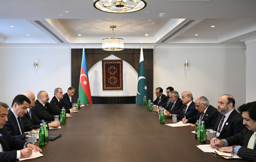 Azərbaycan Prezidenti İlham Əliyev Xankəndidə Pakistanın Baş naziri ilə görüşüb VİDEO