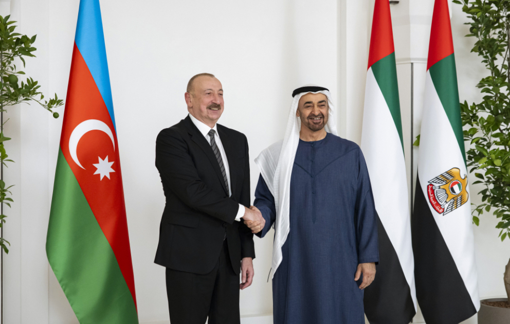 Le président azerbaïdjanais s’entretient avec son homologue émirien à Abou Dhabi VIDEO