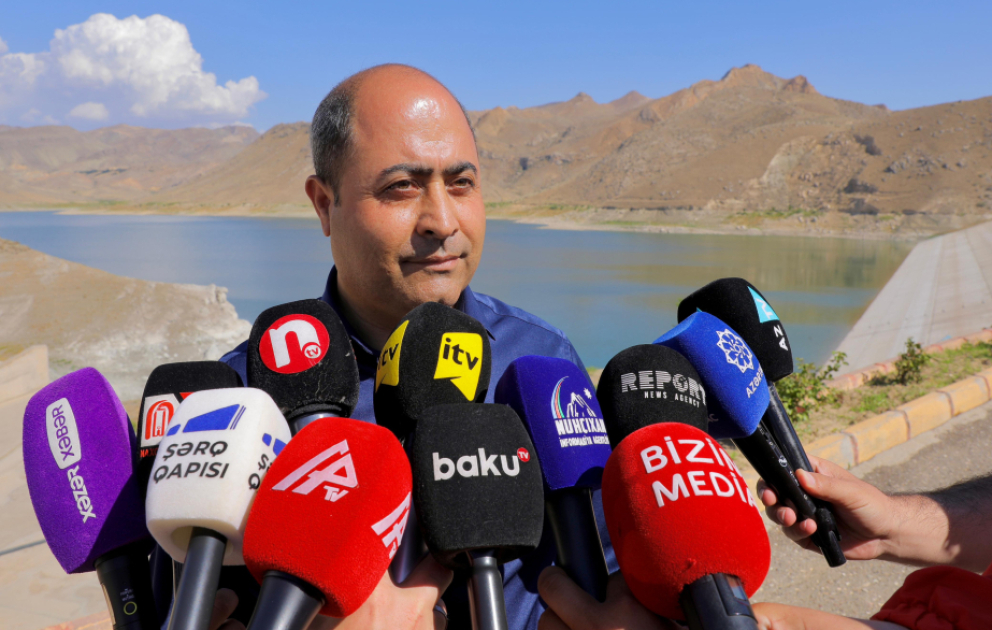 Naxçıvanda suvarma suyuna tələbatın ödənilməsi üçün Araz Su Anbarından yeni xətt çəkiləcək VİDEO