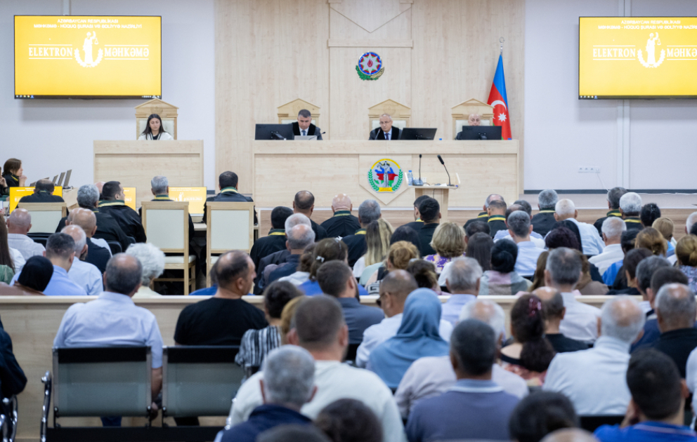 На судебном заседании были продемонстрированы видеокадры пыток, учиненных вооруженными силами Армении при захвате азербайджанцев в плен ВИДЕО