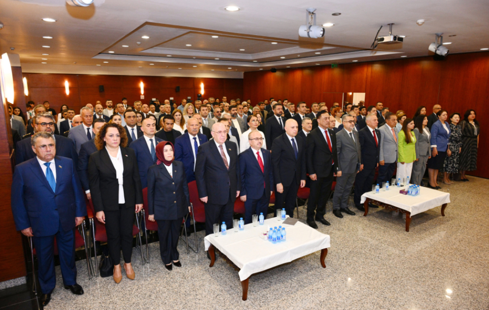 Bakıda 15 İyul - Demokratiya və Milli Birlik Günü ilə bağlı tədbir keçirilib VİDEO