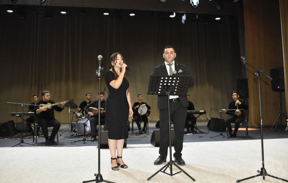 Vaqif Poeziya Günləri çərçivəsində Ağdamda musiqili poeziya axşamı keçirilib VİDEO