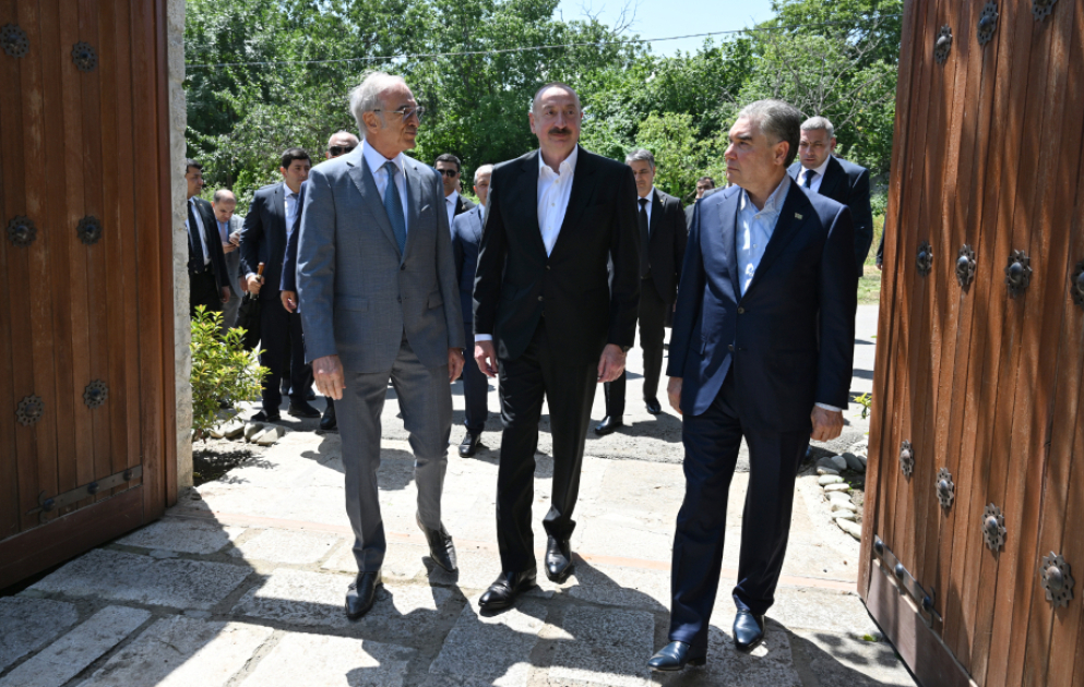 President Ilham Aliyev and Chairman of Turkmenistan’s Halk Maslahaty visited Bulbul’s House-Museum in Shusha VIDEO