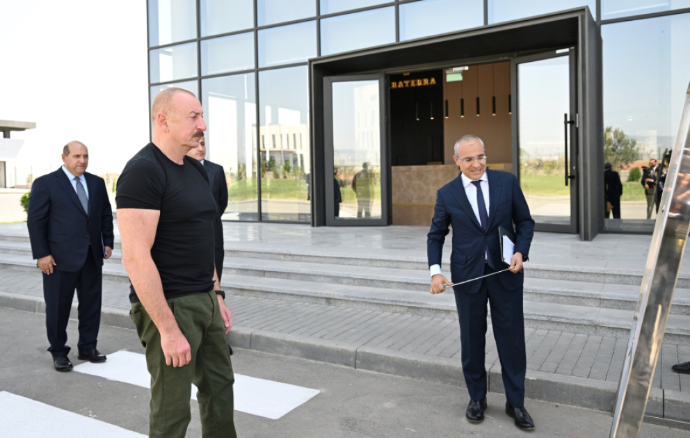 Le président Ilham Aliyev participe à l'inauguration d'une usine de fabrication des produits du tabac dans le Parc industriel d'Aghdam VIDEO