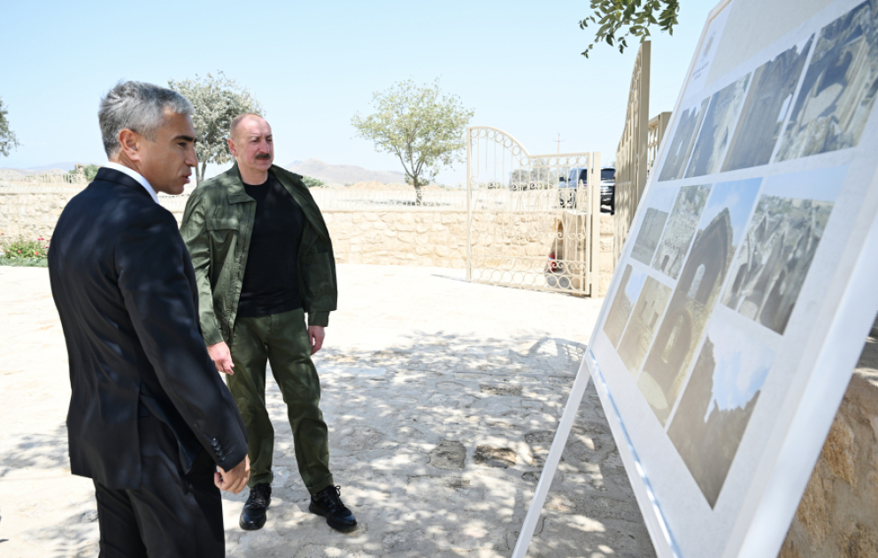 Le président Ilham Aliyev assiste à la réouverture d’une mosquée historique restaurée dans la région Aghdam VIDEO