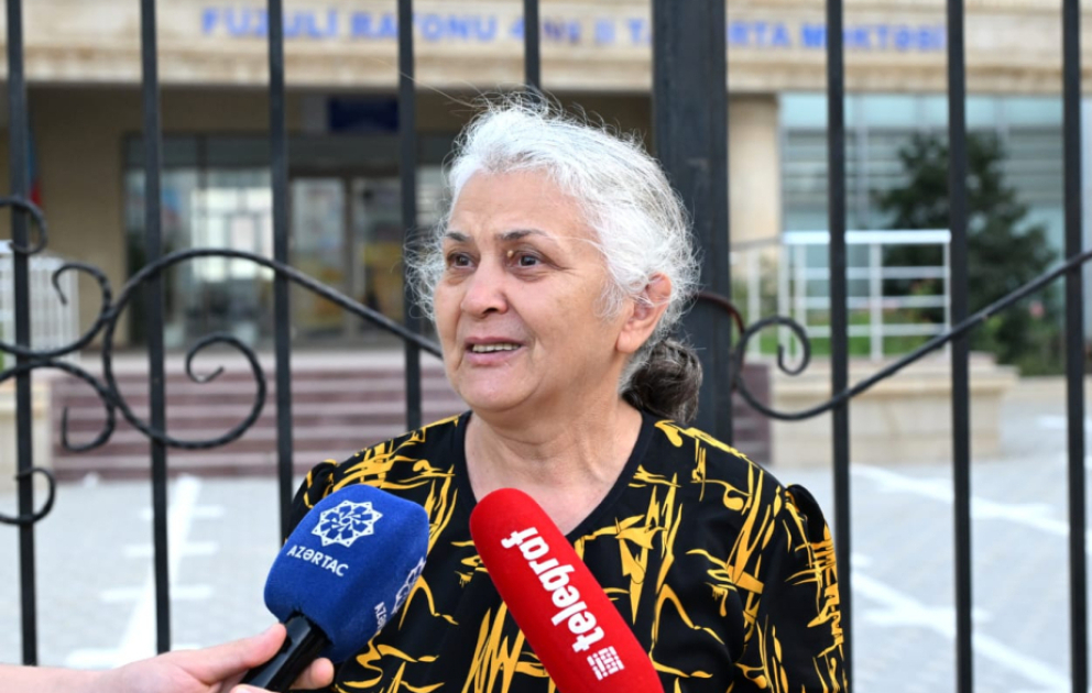 Ağdam sakini: Quruculuq işlərinə töhfə vermək istəyirik VİDEO