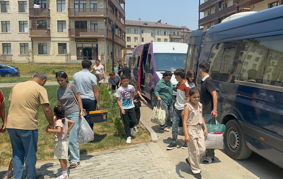 Cəbrayılda daha 44 ailəyə evlərinin açarları təqdim olunub YENİLƏNİB  VİDEO