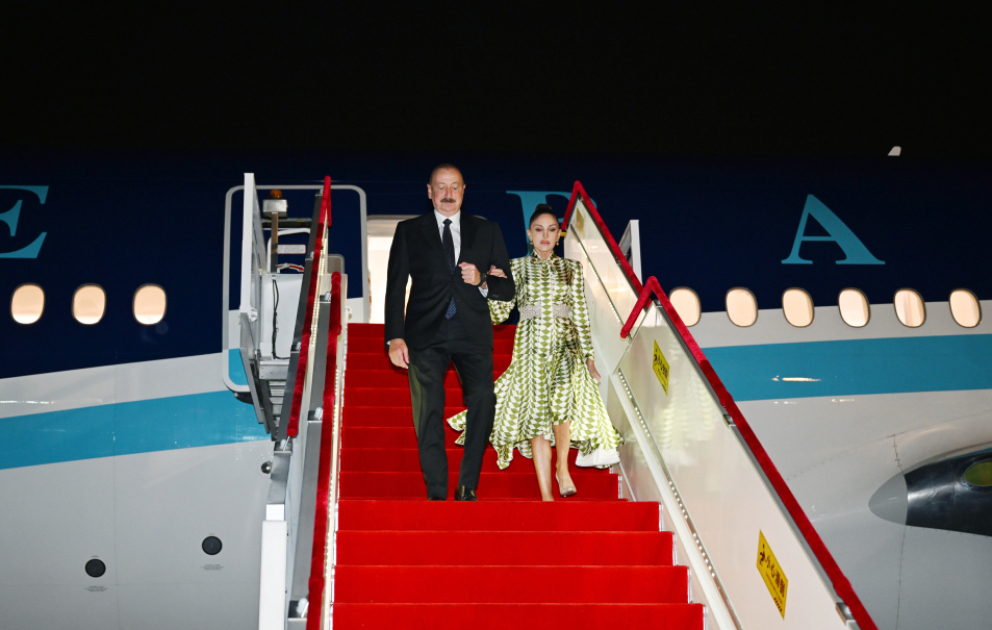 Le président Ilham Aliyev entame une visite de travail en Chine VIDEO