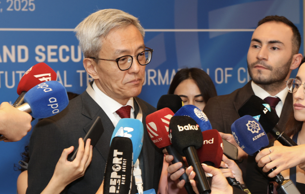 Şanxay Beynəlxalq Araşdırmalar İnstitutunun prezidenti: Azərbaycan həm coğrafi, həm də strateji baxımdan çox önəmli ölkədir VİDEO