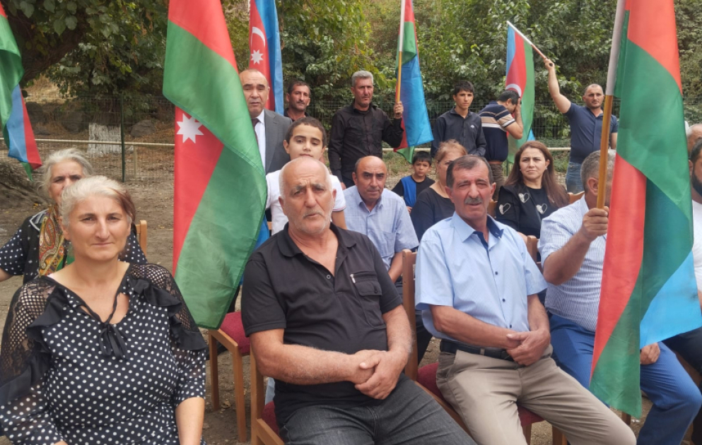 Xocalının Şuşakənd kəndinə ilk köçən 59 sakinə mənzillərin açarları təqdim edilib VİDEO