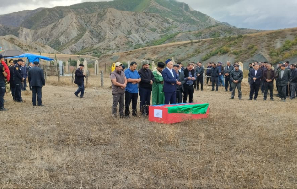 Otuz bir il əvvəl şəhidlik zirvəsinə ucalan döyüşçü Qubada dəfn olunub VİDEO