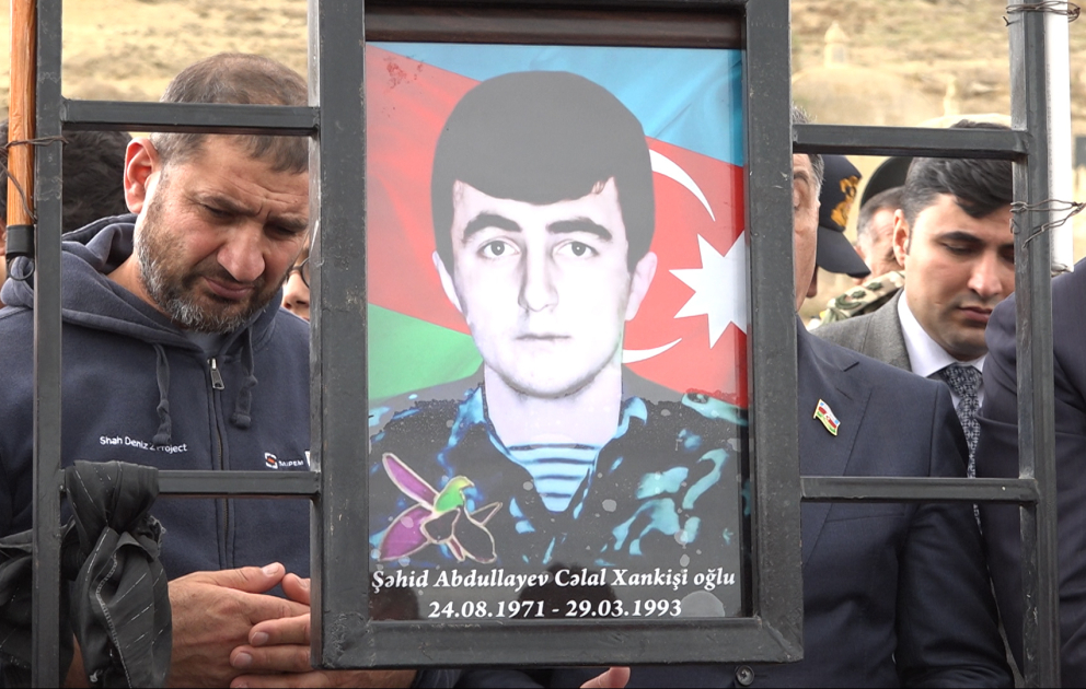 В Гарадагском районе захоронены останки считавшегося пропавшим без вести шехида Первой Карабахской войны Джалала Абдуллаева ВИДЕО