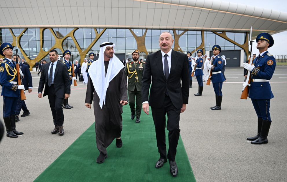 Le président des Emirats arabes unis termine sa visite officielle en Azerbaïdjan VIDEO