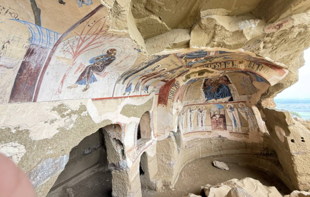 Spectacular historical site - Keshikchidag caves complex VIDEO