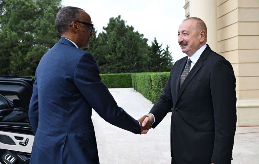 Official welcome ceremony was held for President of Rwanda VIDEO