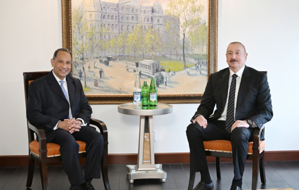 President Ilham Aliyev met with Senior Vice President of US Chamber of Commerce in New York VIDEO