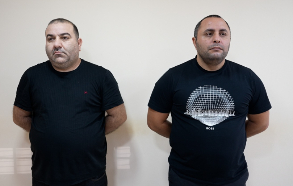 Polis Bakıda gecə klubunda soyğunçuluq edən şəxsləri saxlayıb VİDEO