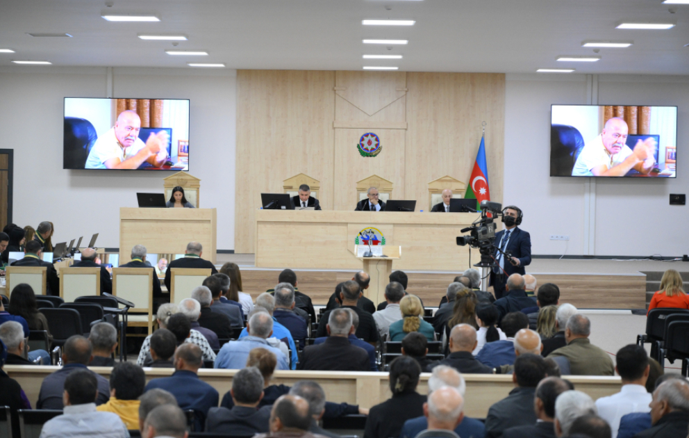 Məhkəmədə Ermənistan müdafiə nazirinin sabiq müavininin azərbaycanlılara qarşı törədilən cinayətlərlə bağlı etirafları nümayiş etdirilib: Onları terrora məruz qoyurduq VİDEO