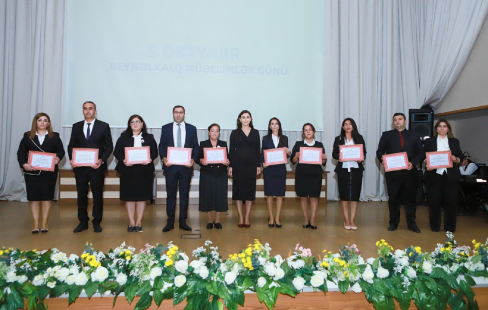 Naxçıvanda Beynəlxalq Müəllimlər Günü qeyd olunub VİDEO