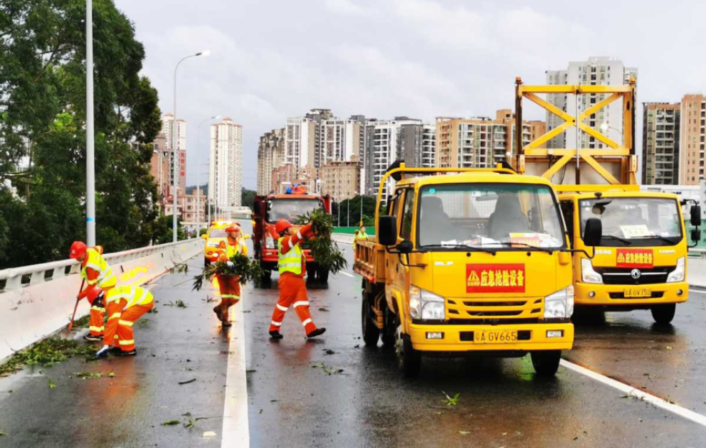 Çində “Matmo” qasırğası ilə əlaqədar 375 min nəfər təxliyə edilib VİDEO