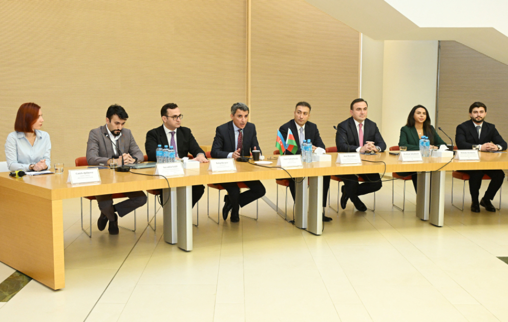 ADA Universitetində Azərbaycan Jest Dili Tətbiqi – yeni mobil tətbiq təqdim olunub YENİLƏNİB VİDEO