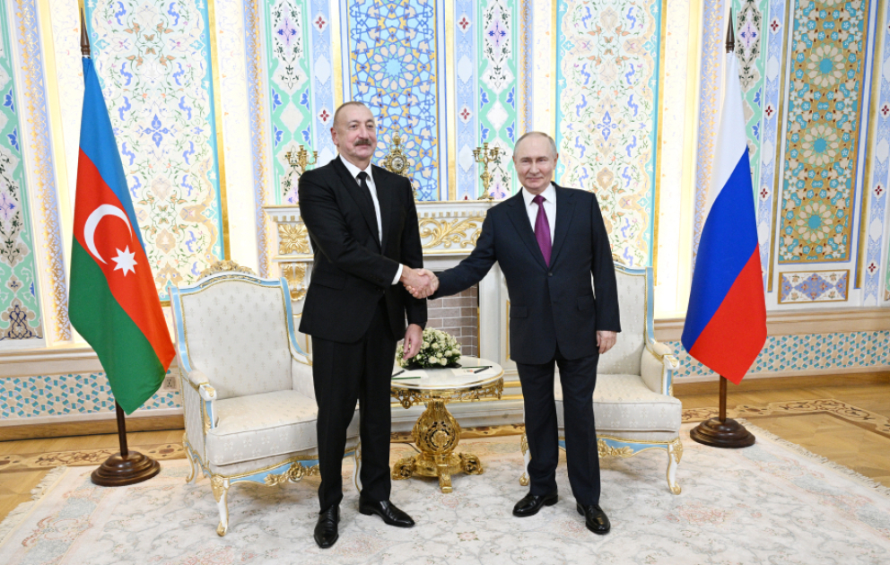 President of Azerbaijan Ilham Aliyev held one-on-one meeting with President of Russia Vladimir Putin in Dushanbe VIDEO