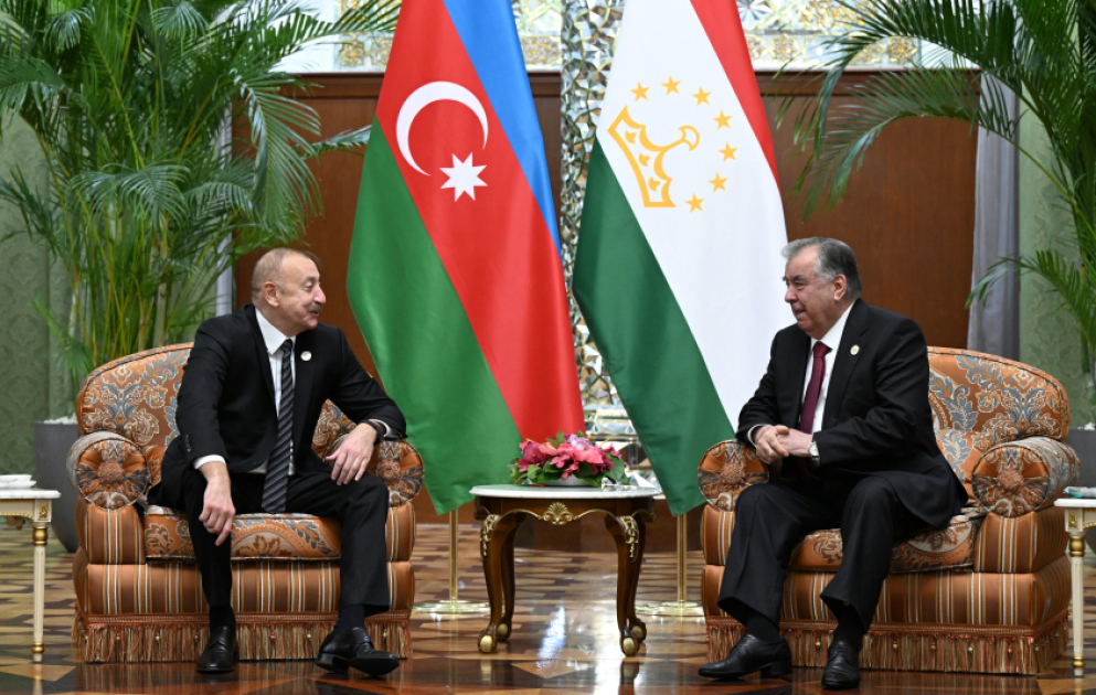 Entretien du président azerbaïdjanais avec son homologue tadjik à Douchanbé MIS A JOUR VIDEO