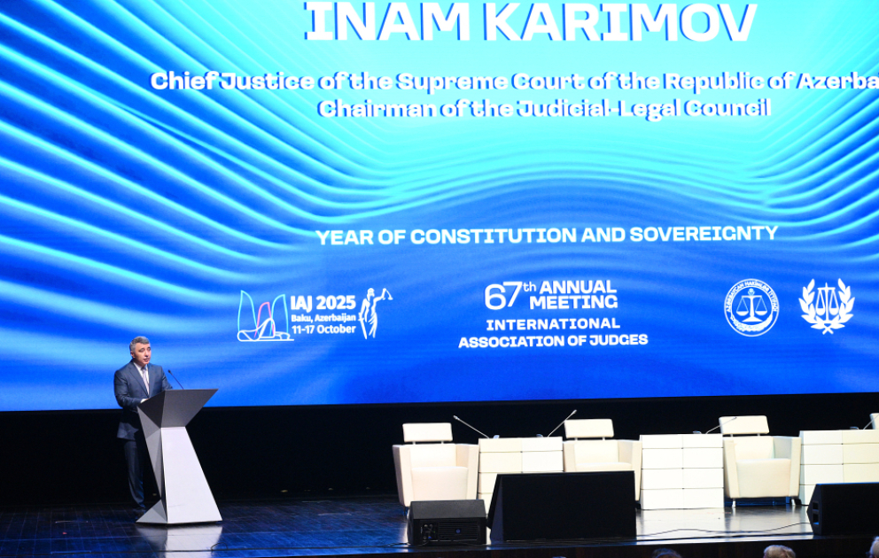 Bakıda “Məhkəmə hakimiyyəti və dövlətin digər iki qolu arasında münasibətlər” mövzusunda beynəlxalq konfrans keçirilib YENİLƏNİB VİDEO