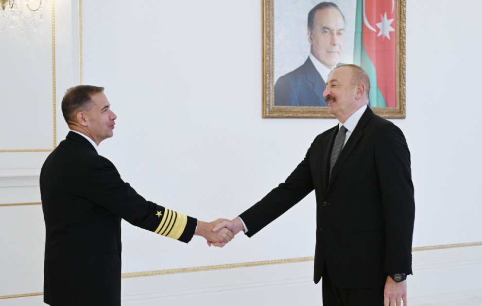 President Ilham Aliyev received Commander of the US Central Command VIDEO