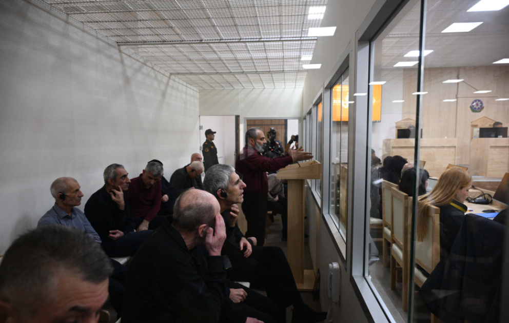 Les déclarations relatives aux meurtres et aux prises d’otages commises par les forces armées arméniennes contre des civils azerbaïdjanais présentées au tribunal -  PROCÈS  VIDEO