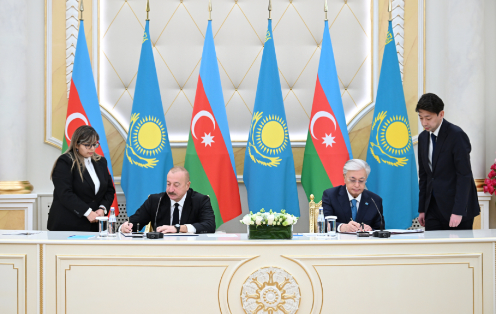 Azerbaijan-Kazakhstan documents exchanged VIDEO