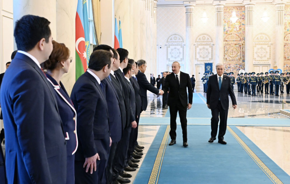 Cérémonie d’accueil officiel du président azerbaïdjanais à Astana VIDEO
