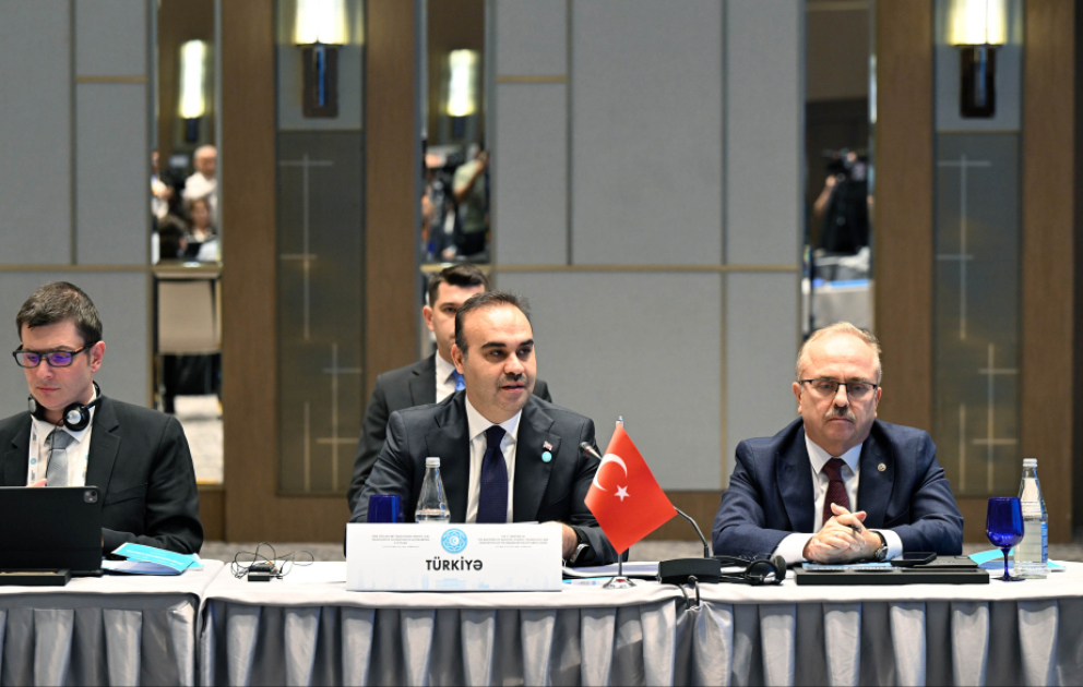 Türkiyəli nazir: TDT arasında süni intellekt və rəqəmsal sahədə əməkdaşlığın dərinləşdirilməsi vacibdir VİDEO