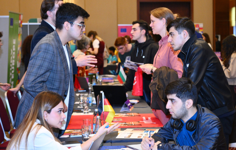 Bakıda “Avropada Təhsil” sərgisi açılıb VİDEO