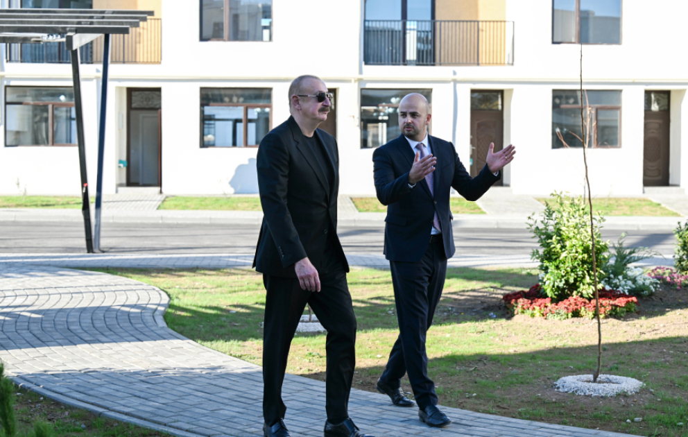 Prezident İlham Əliyev Zəngilan şəhərində 104 mənzilli yaşayış kompleksində görülmüş işlərlə tanış olub VİDEO