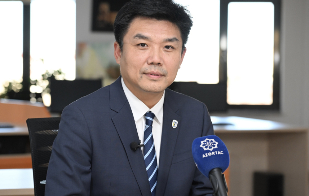 Çinli prorektor: Azərbaycan ilə əməkdaşlıq inkişaf etdikcə, xarici dil bilən peşəkar kadrlara ehtiyac da artacaq