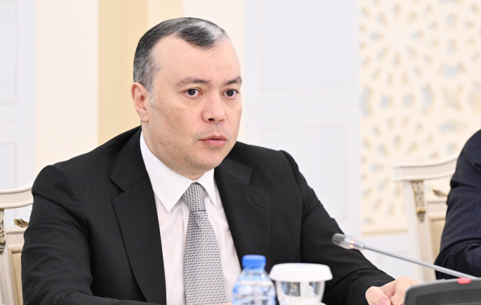 Nazir: Qeyri-neft baza kəsirini azaltmaq böyük çağırışlar yaratsa da, biz bu istiqaməti qoruyuruq VİDEO