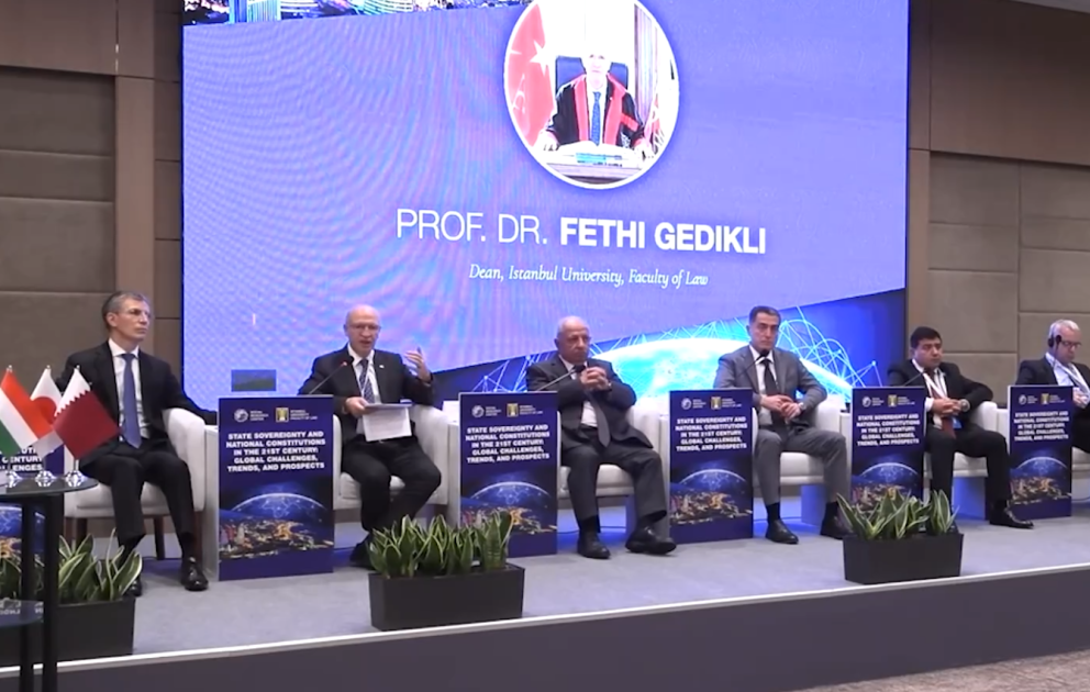 Bakıda “XXI əsrdə dövlət suverenliyi və milli konstitusiyalar” mövzusunda beynəlxalq konfrans keçirilir VİDEO