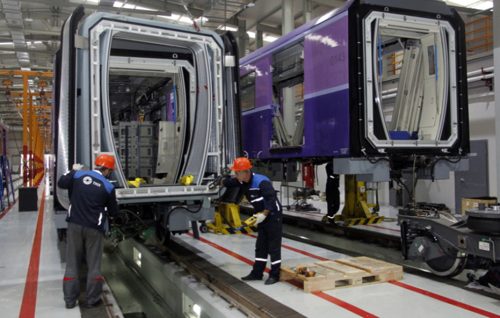 Bu gün metropoliten işçilərinin peşə bayramıdır VİDEO